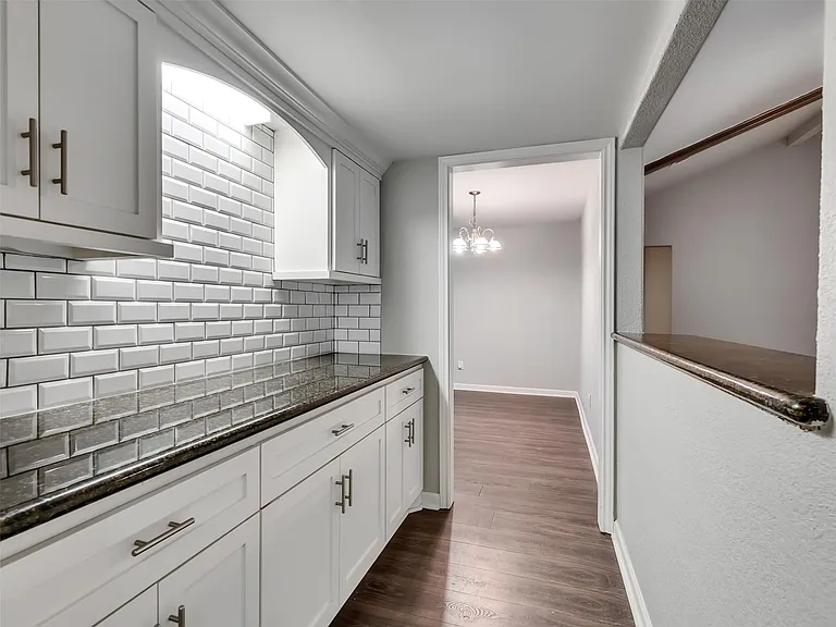 2030 Lone Rock Dr — Photo 10