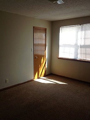 3rd image of 102 Cunningham Pl APT A