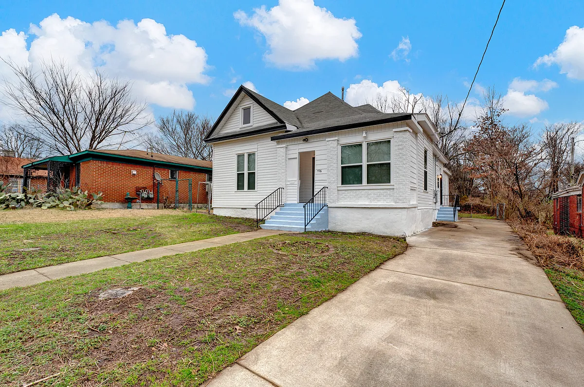 Building Photo - 776 E McLemore Ave