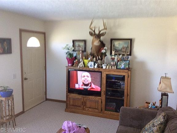 3rd image of 31621 56th Ave