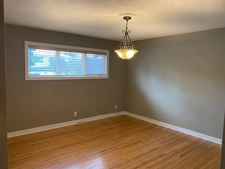 2432 36th St SW #2432 — Photo 6