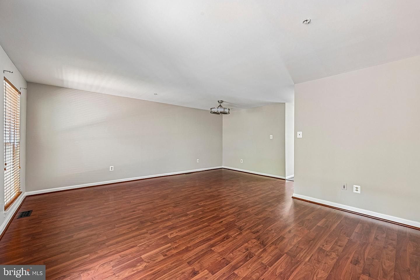 7845 Foxfarm Ln, Glen Burnie, MD 21061 | MLS #MDAA2148988 | Zillow