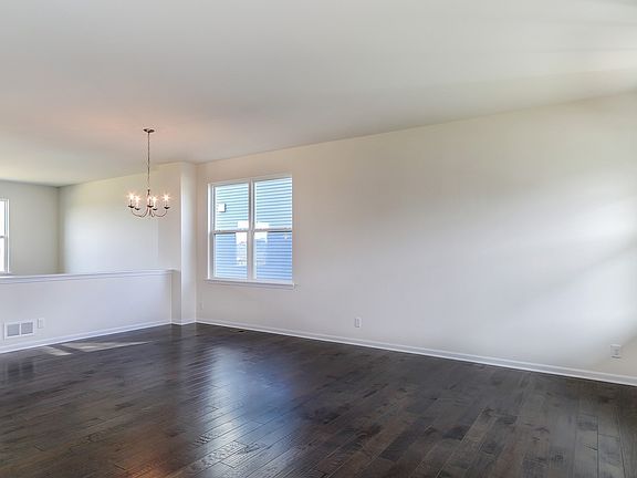Welcoming floorplan