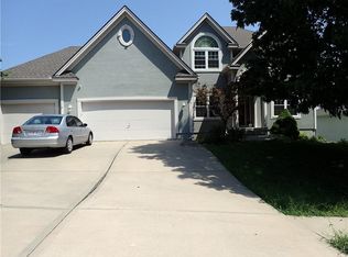 2924 SW Silverspur Rd, Lees Summit, MO 64081