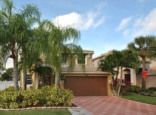 1231 Oakwater Dr, Royal Palm Beach, FL 33411