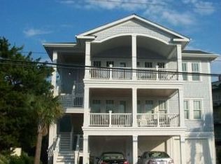 1104 Lumina Ave N, Wrightsville Beach, NC 28480