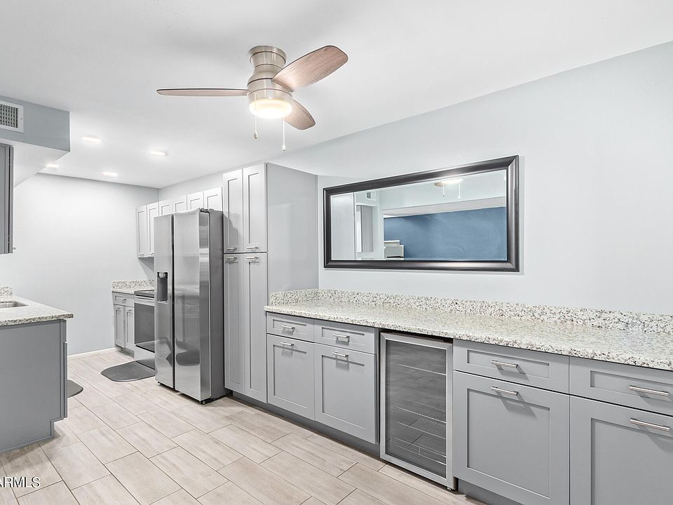 1st image of 7126 N 19TH Avenue #245