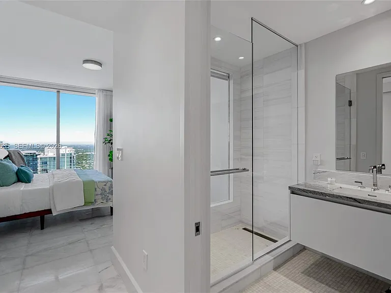 700 NE 26th Ter #5606 — Photo 19