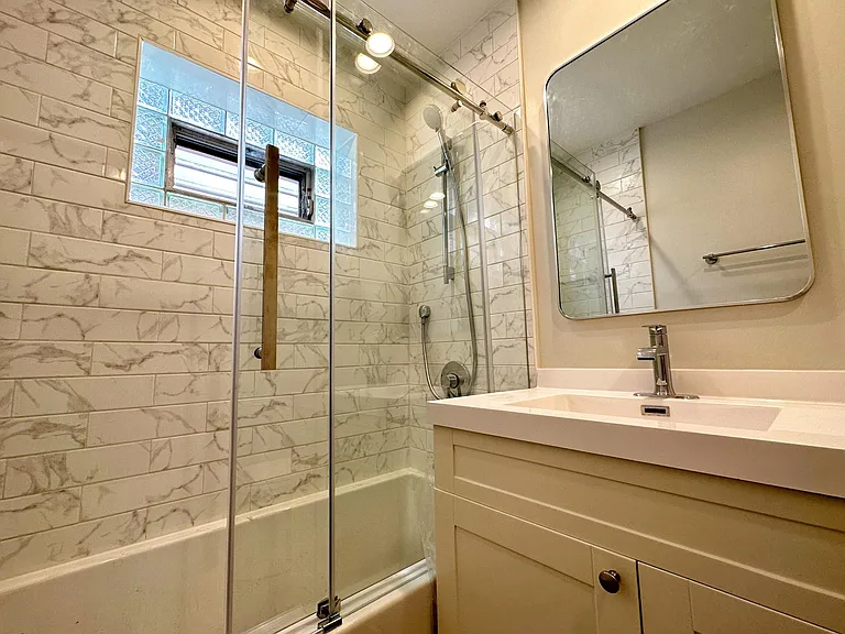 5308 N Damen Ave #2R — Photo 5