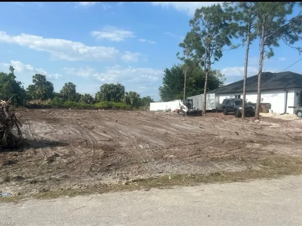 3310 39th ST SW, LEHIGH ACRES, FL 33976