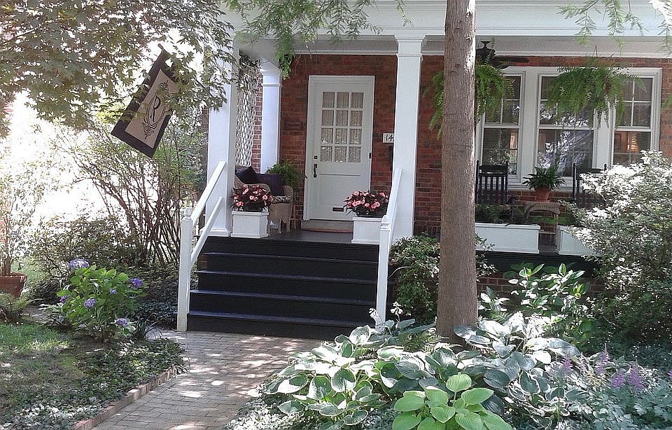 1st image of 1423 Bellevue Ave