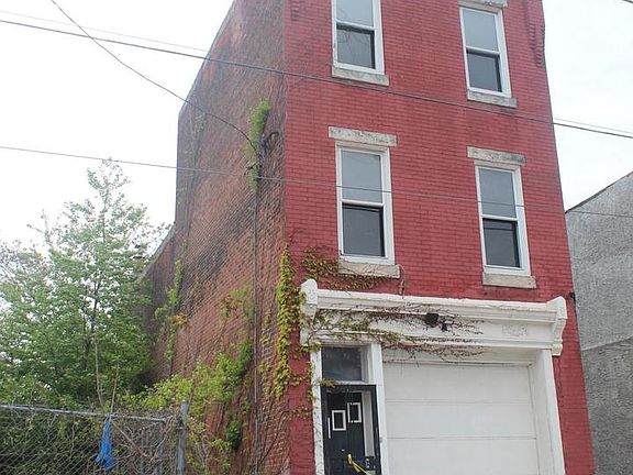 2nd image of 3228 N Sydenham St