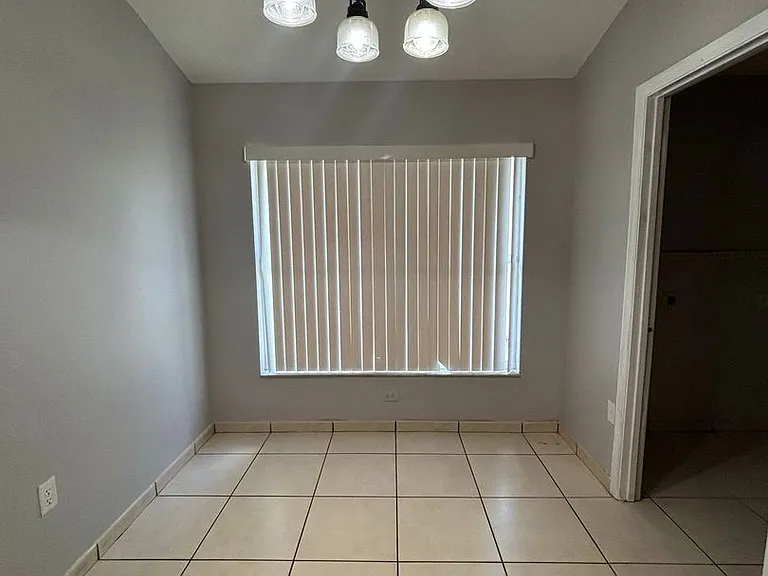 12804 Gettysburg Cir — Photo 11