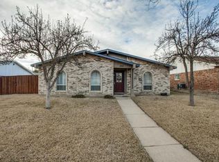 2814 Silverdale Ln, Garland, TX 75044