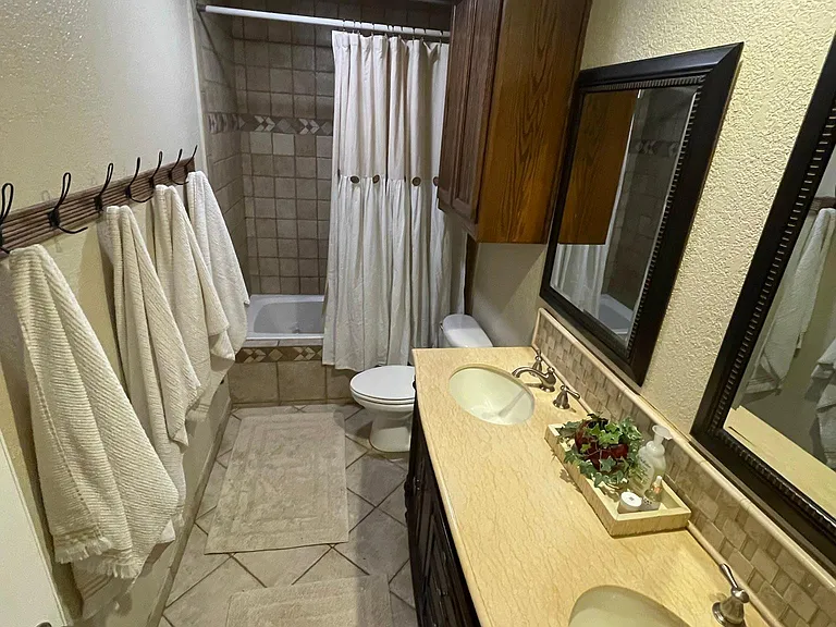 5 Meadow Creek Ct — Photo 42