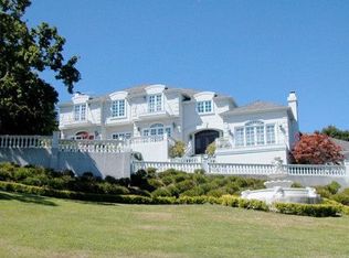 120 Tobin Clark Dr, Hillsborough, CA
