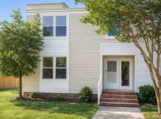 305 49th St, Newport News, VA 23607