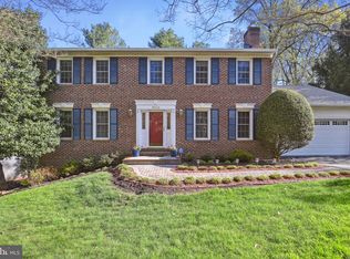 2504 Patricia Ct, Falls Church, VA 22043