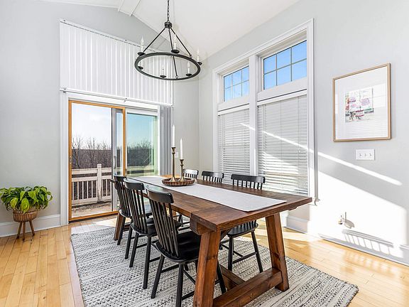 5th image of 27894 Bellevue Cascade Rd