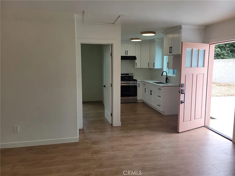 14138 Archwood — Photo 9