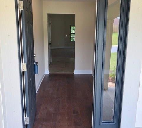 3rd image of 7542 Milynn Way