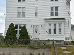 47 Cooper St FLOOR 3, Pawtucket, RI 02860