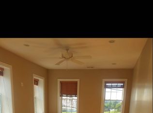 345 Bank St #2, New London, CT 06320