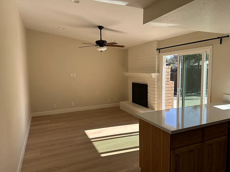 3013 Notre Dame Dr — Photo 8