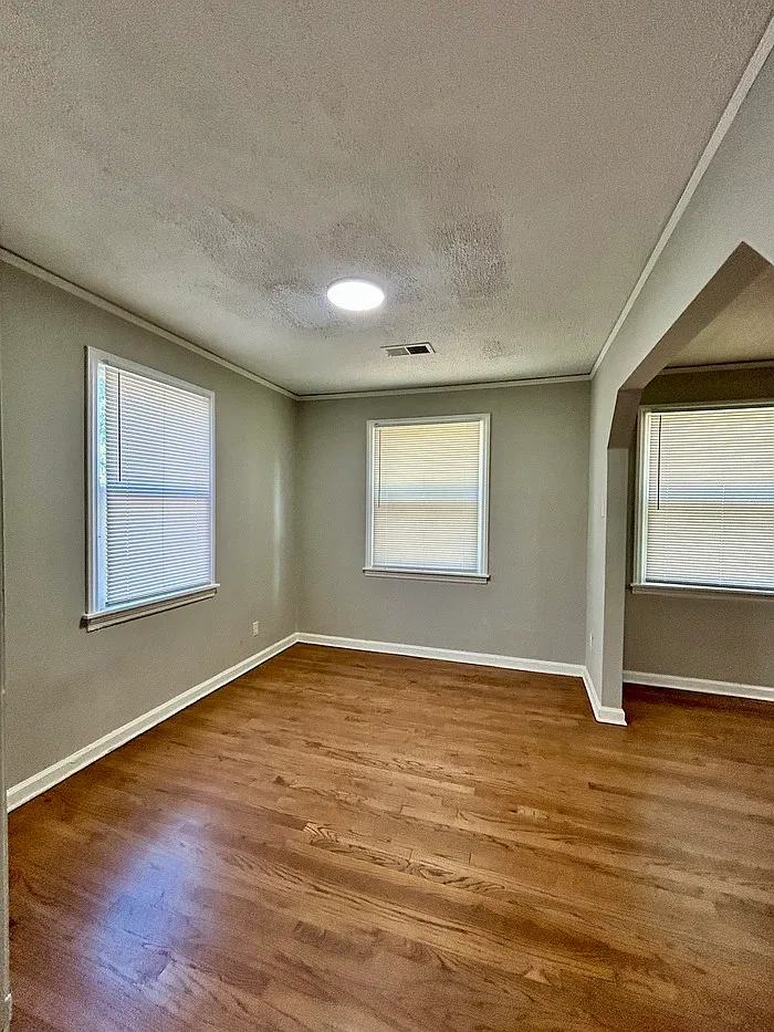 4 bed, 2.0 bath, 1775 sqft, $1,695 — Photo 3