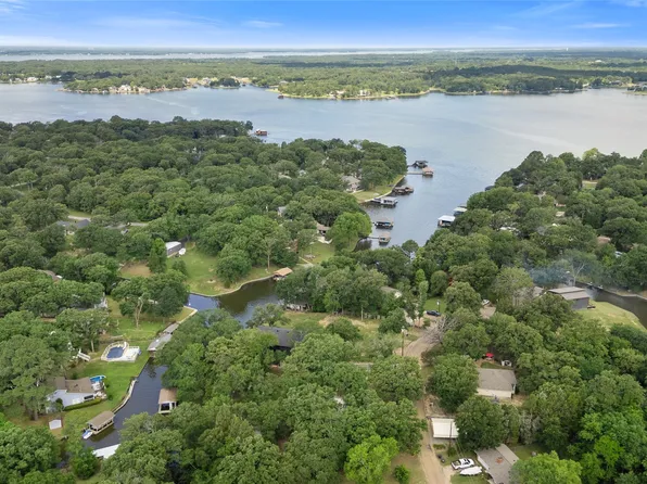107 Nob Hill Cir, Malakoff, TX 75148
