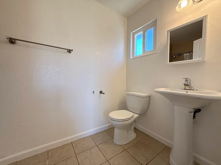 35930 Vinewood St — Photo 17