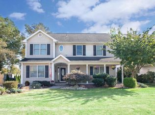 44 Runyon Ave, Edison, NJ 08817