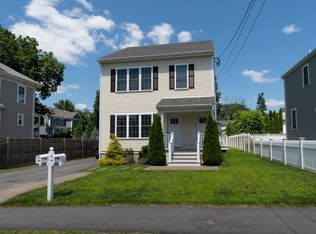 59 Oak St #59, Needham, MA 02492
