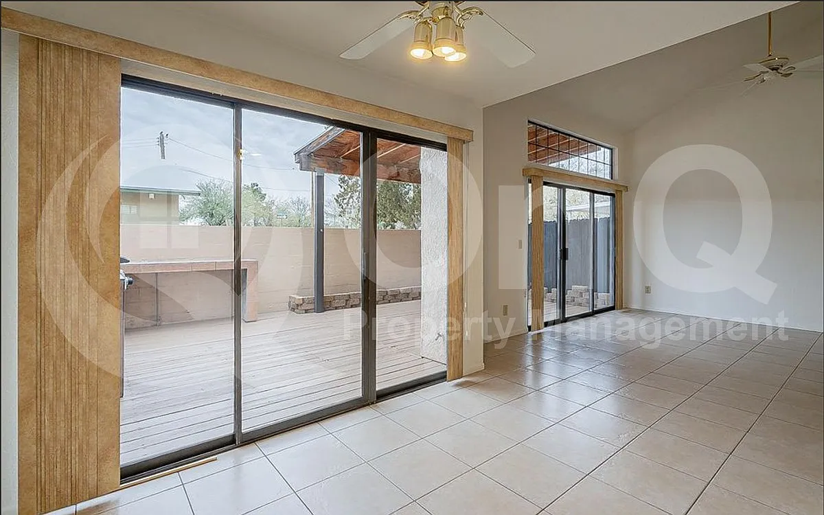 3 bed, 2.0 bath, 1234 sqft, $1,599 — Photo 4