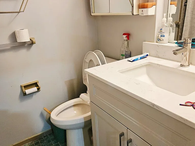 2406 Cashmere Ave #BASEMENT — Photo 9
