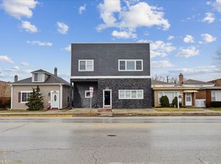 6818 26th St, Berwyn, IL 60402