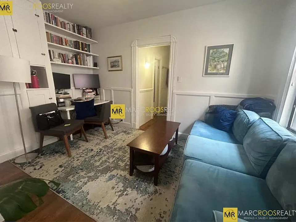 104 Myrtle St #6