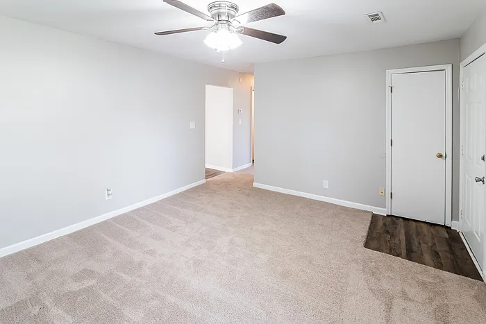 124 Jean Wells Dr — Photo 3
