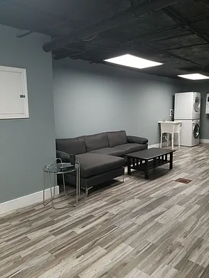 Rented by Owner | media 11