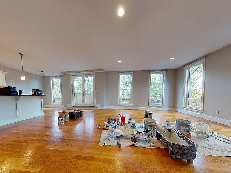 166 Hampshire St #3 — Photo 1