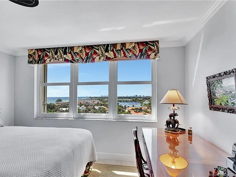 500 Ocean Dr #W-11 — Photo 34