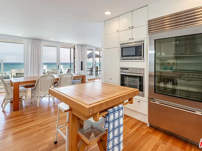 25212 Malibu Rd — Photo 25