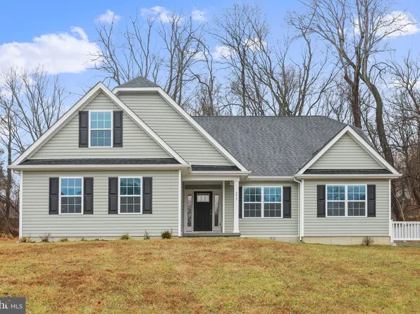 277 Shveda Way, Shepherdstown, WV 25443