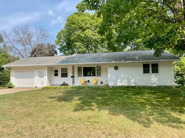 116 Jefferson St, Sauk City, WI 53583