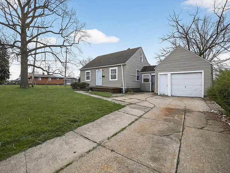 17208 Lipton Ave — Photo 22