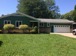 262 Allenhurst Rd, Buffalo, NY 14226