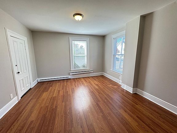 5th image of 29-29.5 Orange St #1
