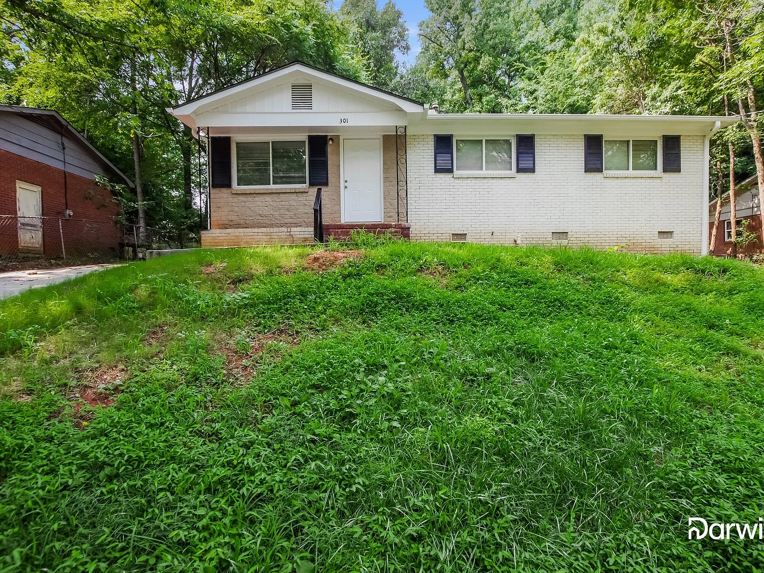 3 bed, 1.0 bath, 1000 sqft, $1,750 — Photo 1