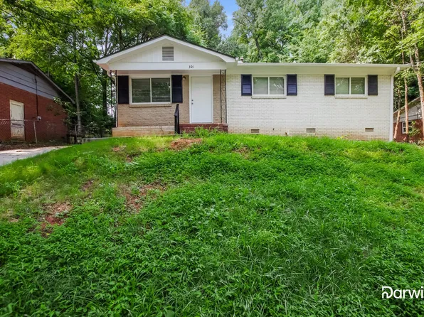 301 Edgegreen Dr, Charlotte, NC 28217