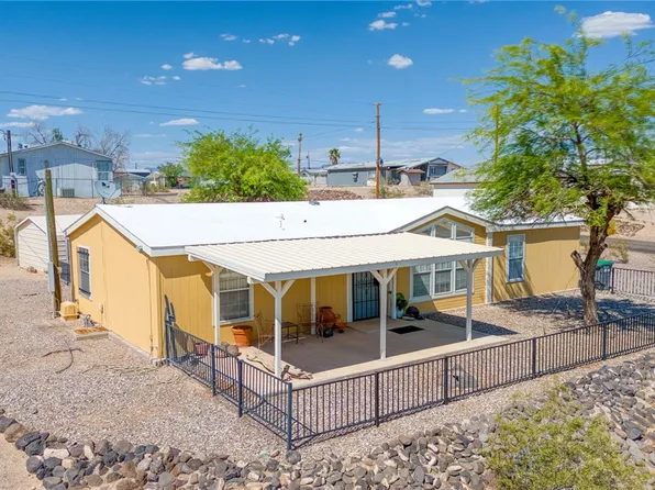 4867 York Dr, Topock, AZ 86436